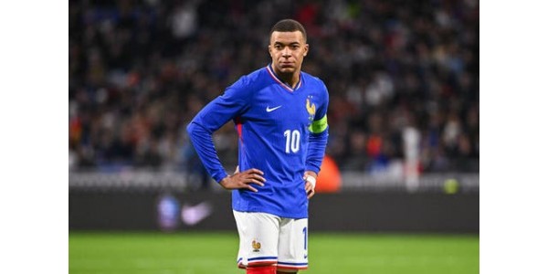 A Taça dos Campeões Europeus é o primeiro nível de Kylian Mbappé como capitão A Taça dos Campeões Europeus é o primeiro nível de Kylian Mbappé como capitão